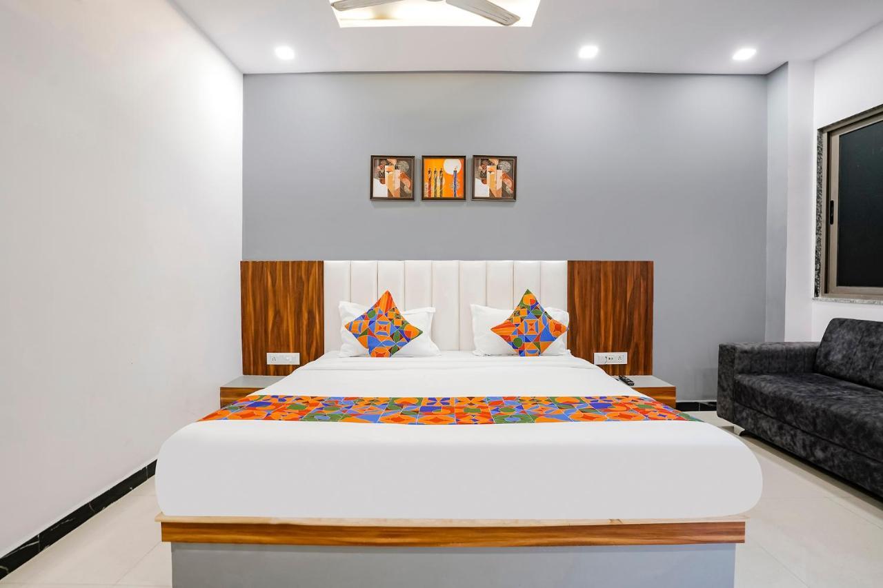 Fabhotel Magnus สุรัต ภายนอก รูปภาพ