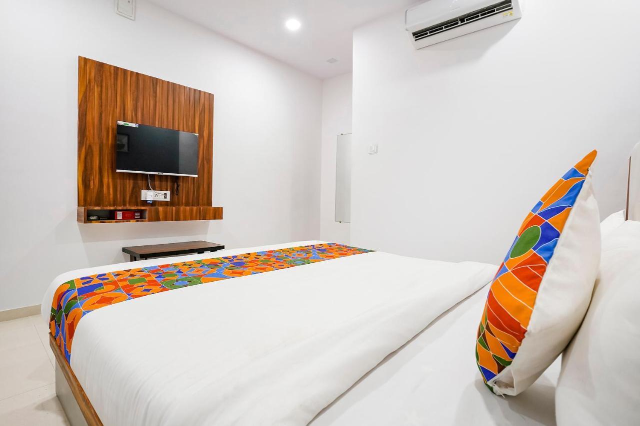 Fabhotel Magnus สุรัต ภายนอก รูปภาพ