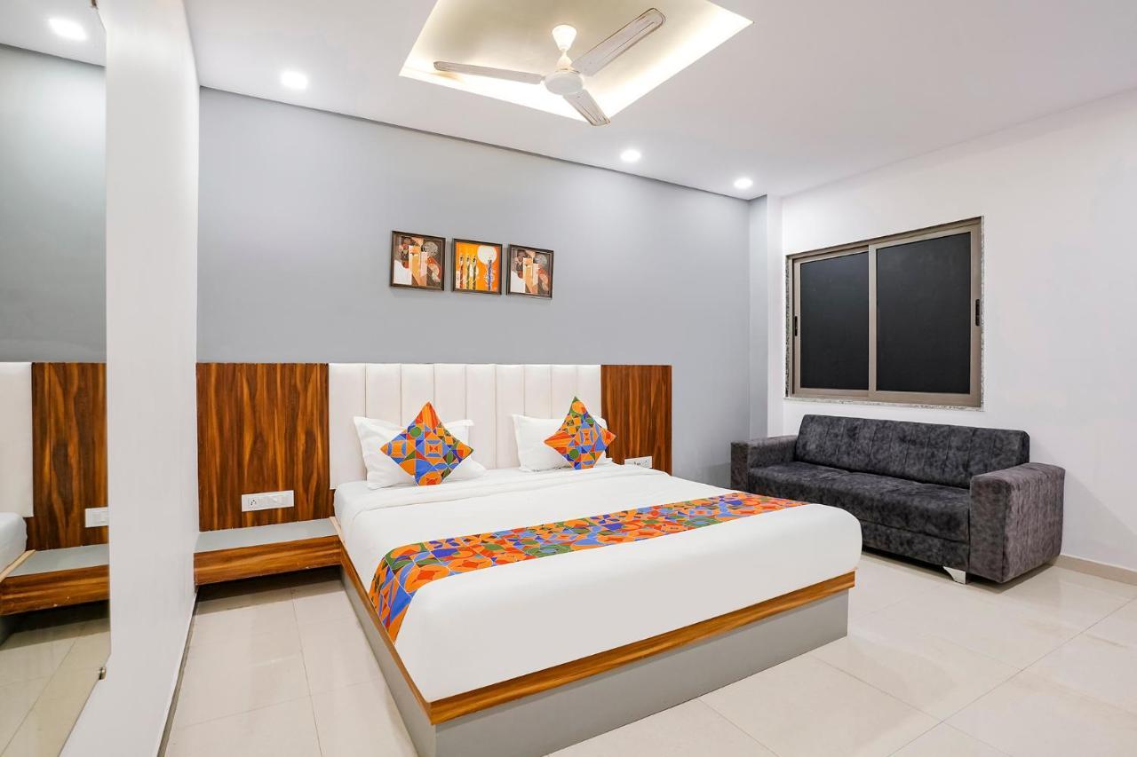 Fabhotel Magnus สุรัต ภายนอก รูปภาพ